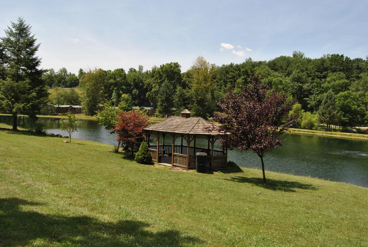Campsite Robin Hill Two-bedroom 6 Lenhartsville